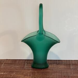 Vintage Tiffin #9574 Emerald Green Satin Uranium Glass Basket Glows UV Reactive